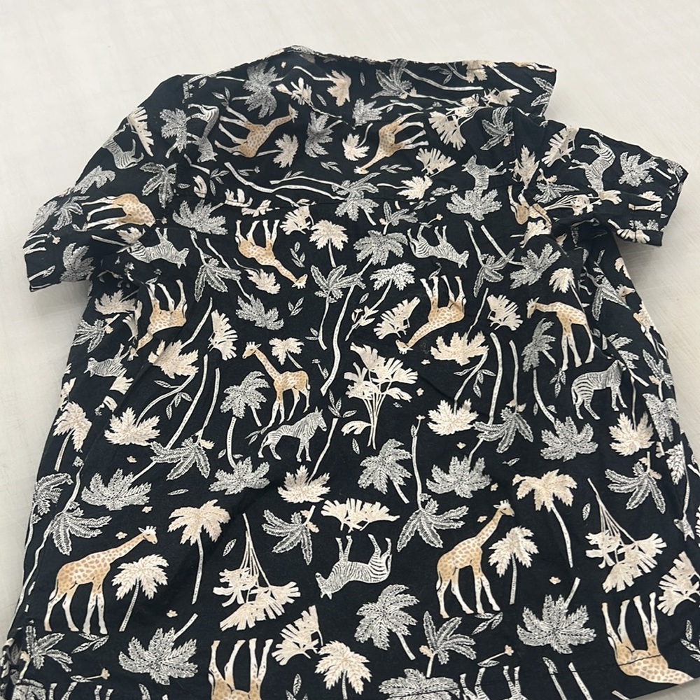 Old navy wild jungle button down short sleeve shirt size 4T - Picture 4 of 4